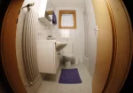 Badezimmer mit Dusche